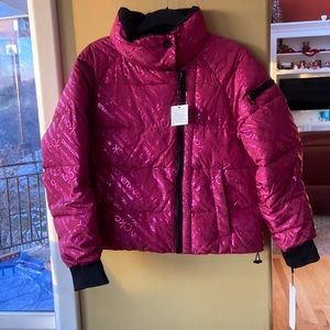 NWT CALVIN KLEIN WOMEN’S PUFFER. PRICE IS FIRM